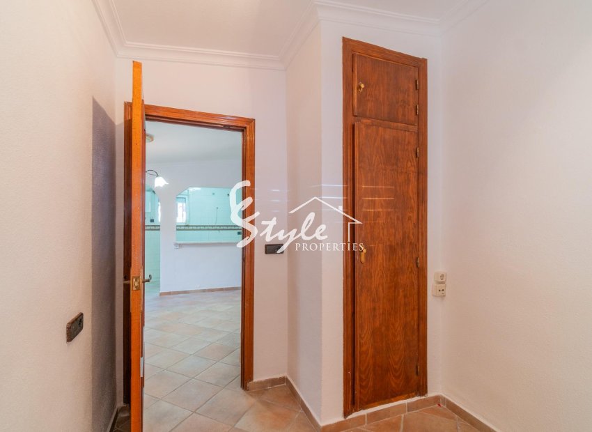 Resale - Villa - Torrevieja - Orihuela costa