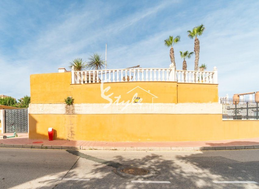 Resale - Villa - Torrevieja - Orihuela costa