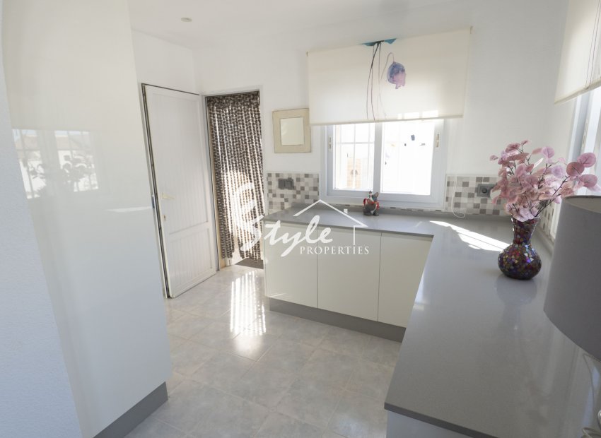 Resale - Villa - Torrevieja - San luis