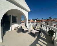 Resale - Villa - Torrevieja - San luis