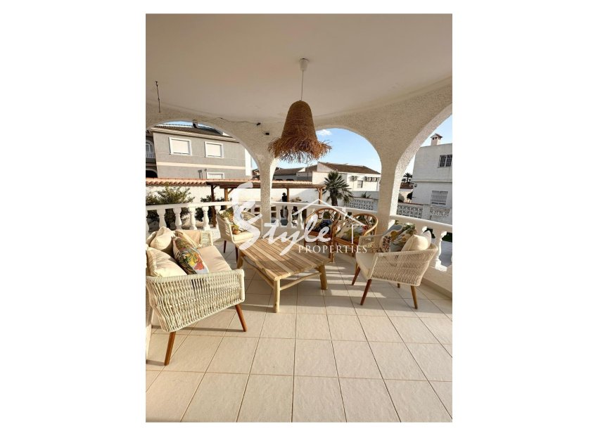 Resale - Villa - Torrevieja - San luis