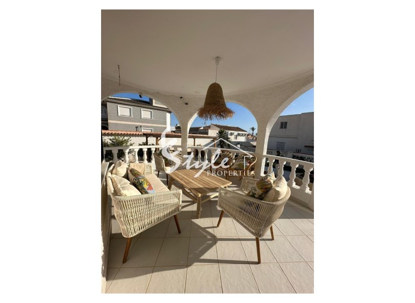 Resale - Villa - Torrevieja - San luis