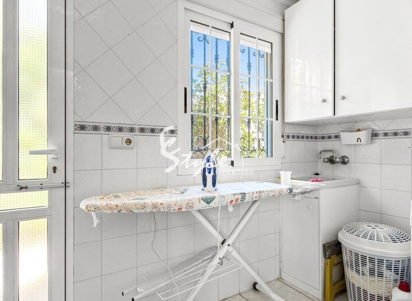 Resale - Villa - Torrevieja - Torrelamata - La Mata