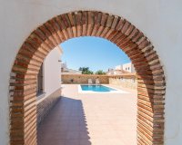 Resale - Villa - Torrevieja - Torreta florida