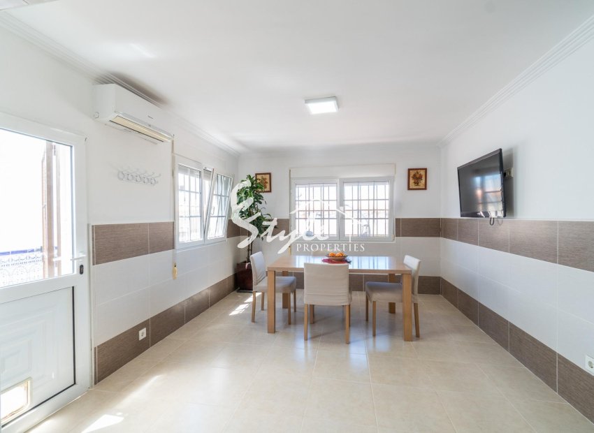Resale - Villa - Torrevieja - Torreta florida