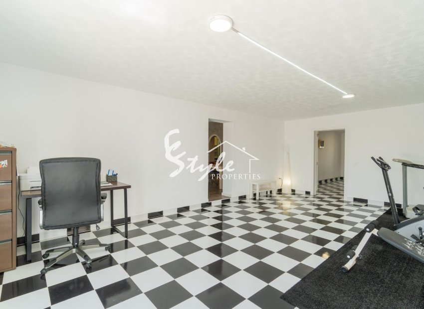 Resale - Villa - Torrevieja - Torreta florida