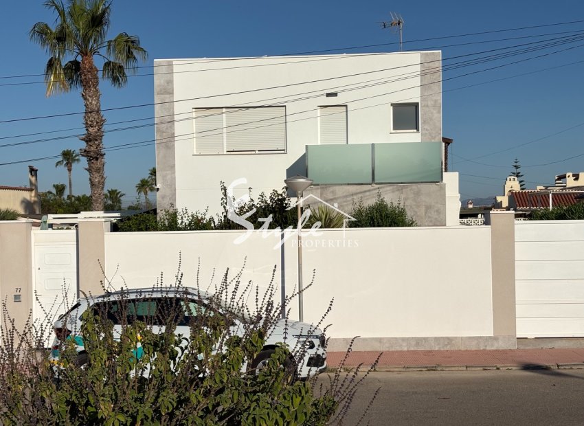 Resale - Villa - Torrevieja - Torreta - Florida