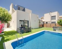 Resale - Villa - Torrevieja
