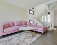 Resale - Villa - Torrevieja