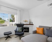 Resale - Villa - Torrevieja
