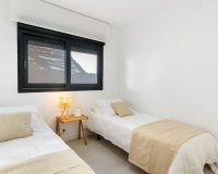 Resale - Villa - Torrevieja
