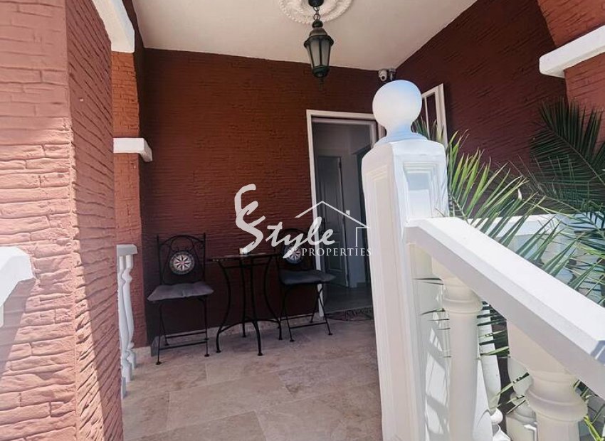 Resale - Villa - Villamartín - Blue Lagoon