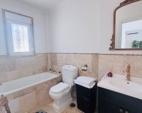 Resale - Villa - Villamartín - Blue Lagoon