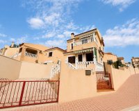 Resale - Villa - Villamartín - Blue Lagoon