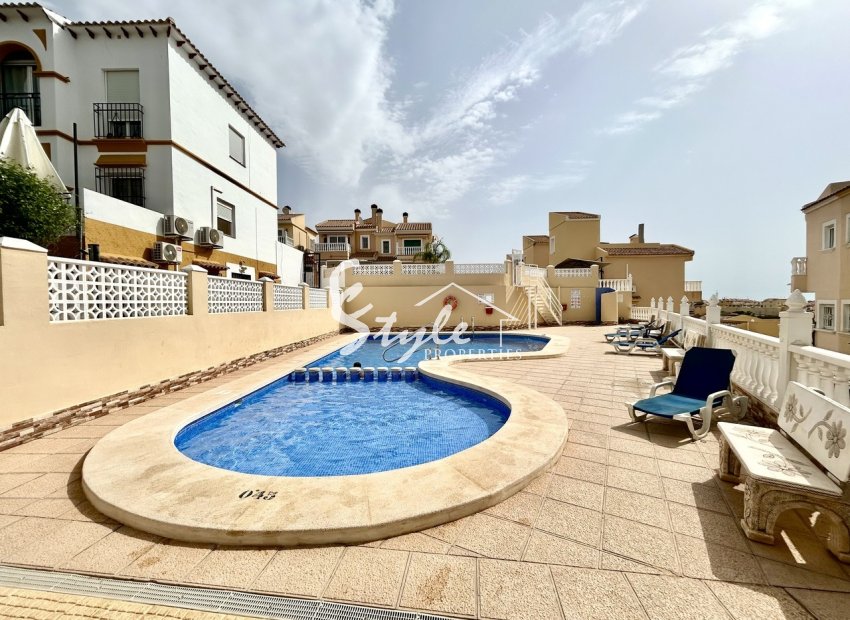 Resale - Villa - Villamartín - Blue Lagoon