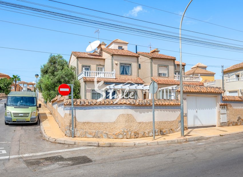 Resale - Villa - Villamartín - El Galan