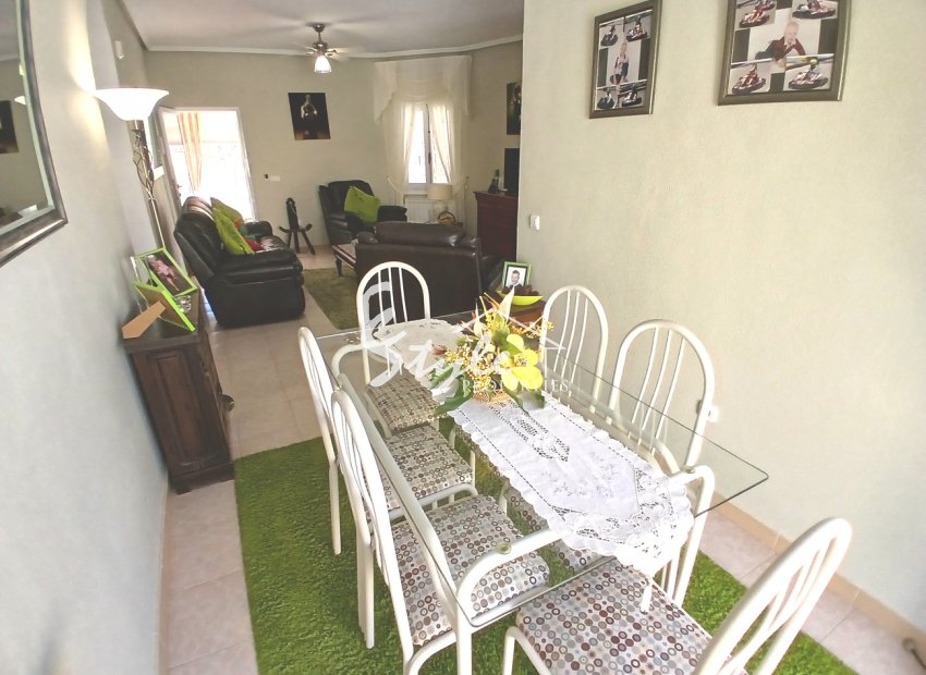 Resale - Villa - Villamartín - El Presidente