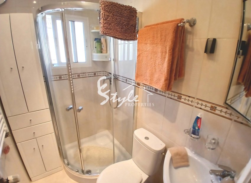 Resale - Villa - Villamartín - El Presidente