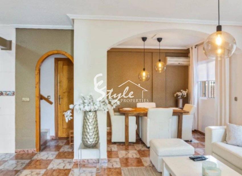 Resale - Villa - Villamartín - La Regia