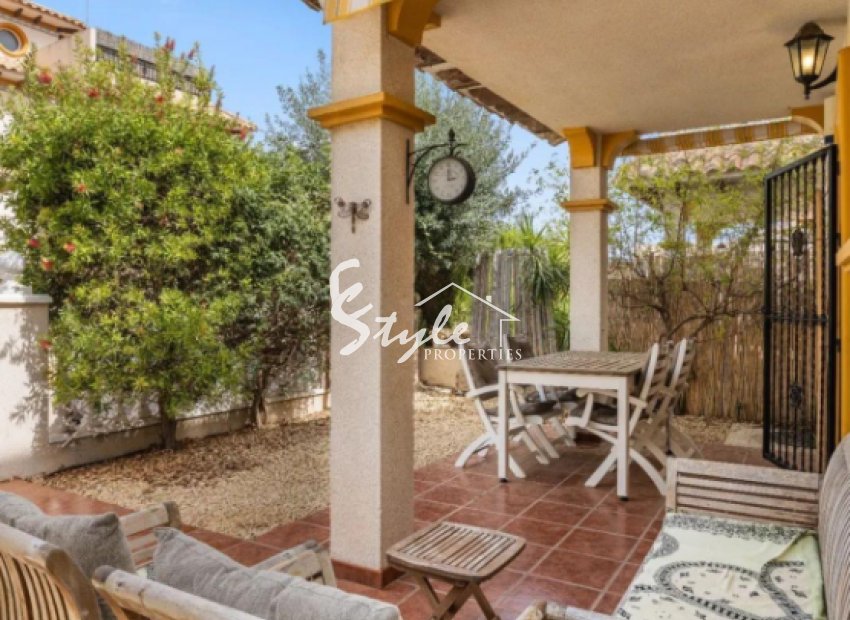 Resale - Villa - Villamartín - La Regia
