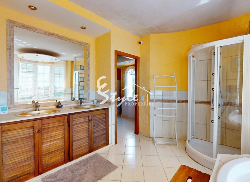 Resale - Villa - Villamartín - Las Filipinas