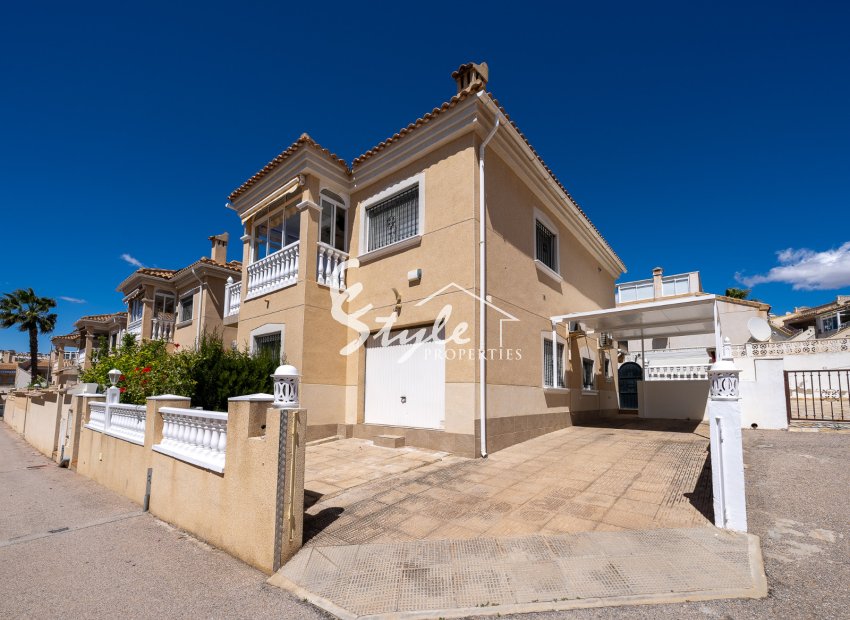 Resale - Villa - Villamartin - Montegolf