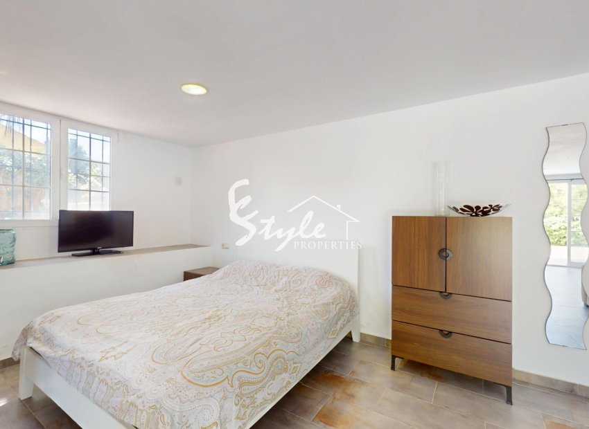 Resale - Villa - Villamartin, Orihuela Costa - Las Filipinas