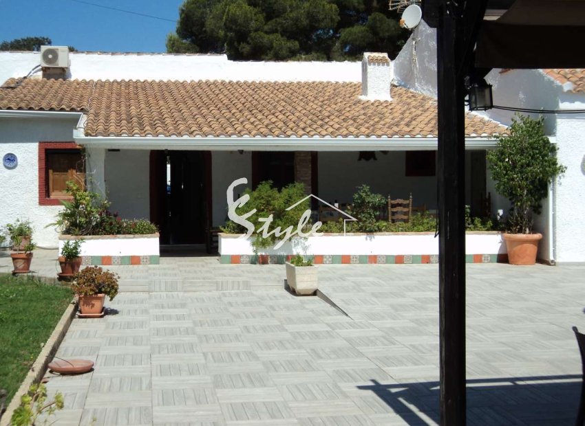 Resale - Villa - Villamartin, Orihuela Costa - Lomas de Cabo Roig