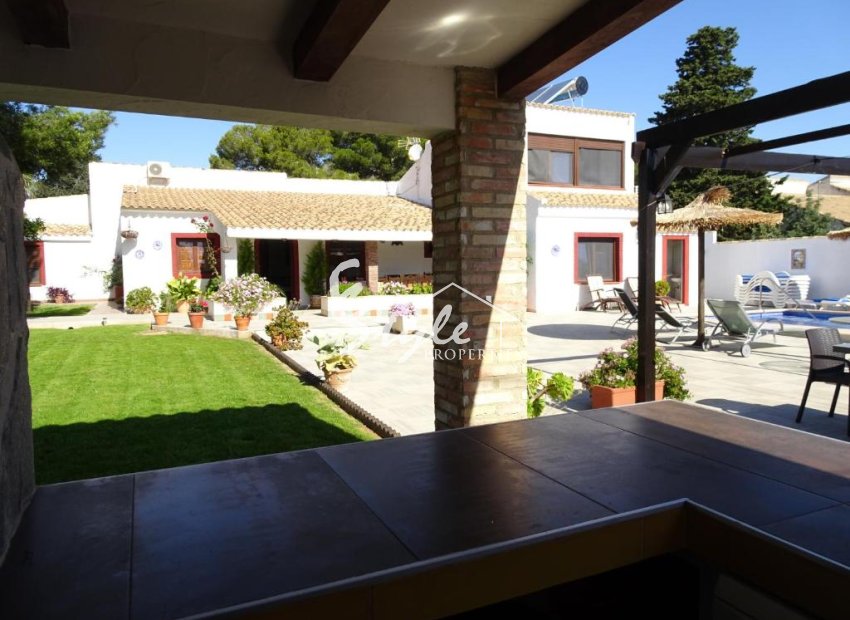 Resale - Villa - Villamartin, Orihuela Costa - Lomas de Cabo Roig