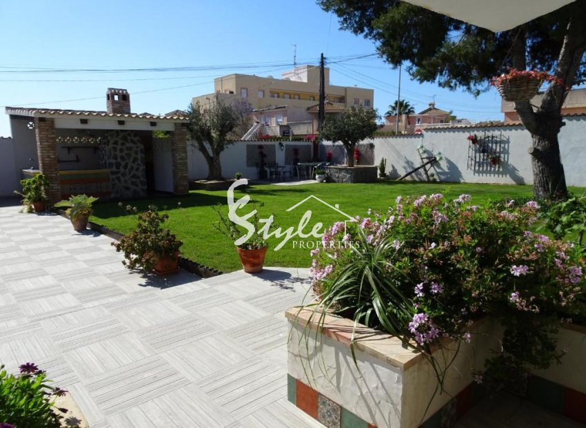 Resale - Villa - Villamartin, Orihuela Costa - Lomas de Cabo Roig