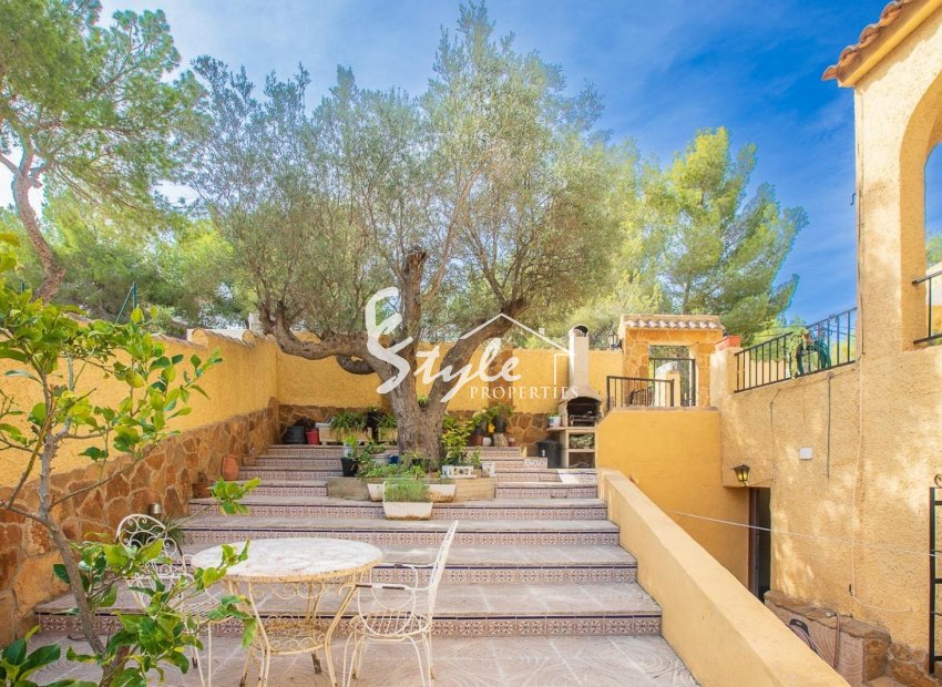 Resale - Villa - Villamartin, Orihuela Costa - Res. Las Filipinas