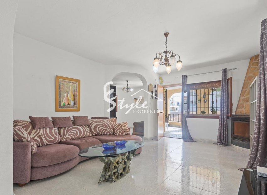 Resale - Villa - Villamartin, Orihuela Costa - Res. Las Filipinas