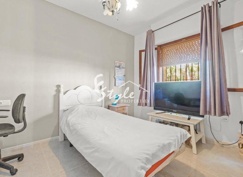 Resale - Villa - Villamartin, Orihuela Costa - Res. Las Filipinas