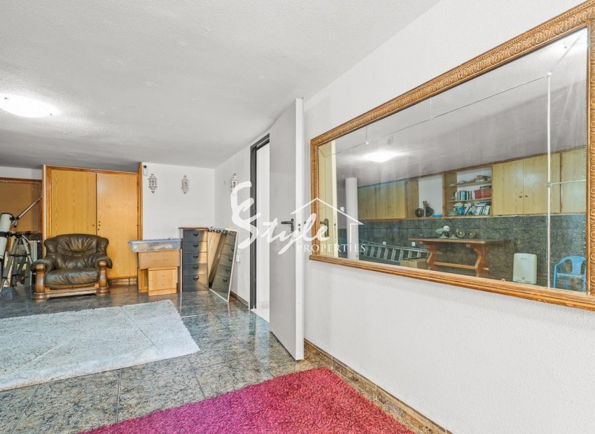 Resale - Villa - Villamartin, Orihuela Costa - Res. Las Filipinas