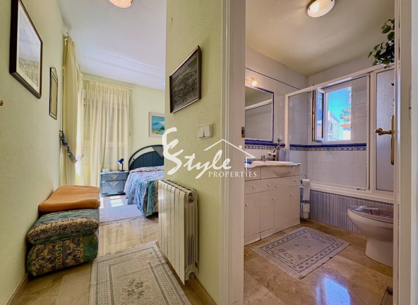 Resale - Villa - Villamartin, Orihuela Costa - Villamartin