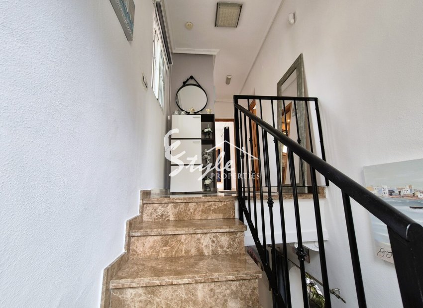 Resale - Villa - Villamartin, Orihuela Costa - Villamartin