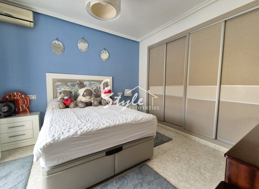 Resale - Villa - Villamartin, Orihuela Costa - Villamartin