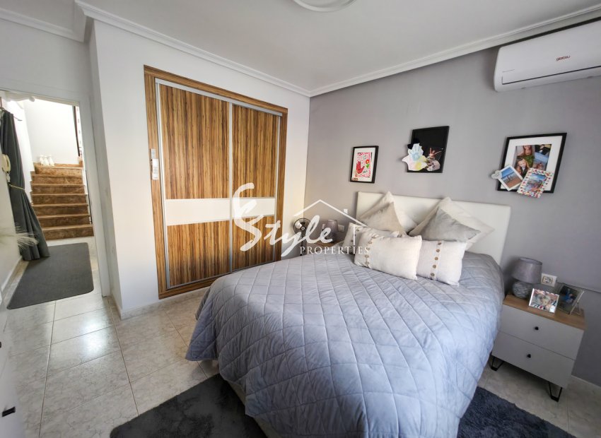 Resale - Villa - Villamartin, Orihuela Costa - Villamartin