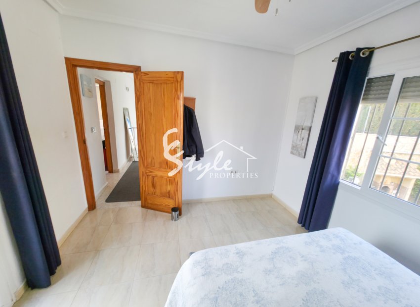 Resale - Villa - Villamartin, Orihuela Costa - Villamartin