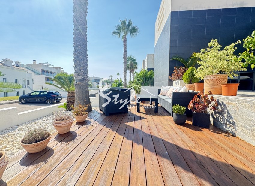 Resale - Villa - Villamartin, Orihuela Costa - Villamartin