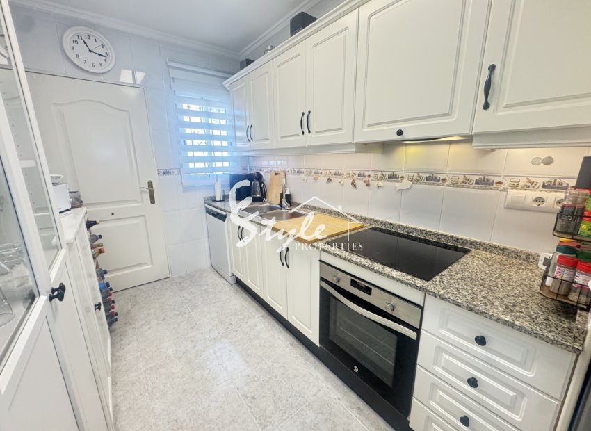 Resale - Villa - Villamartin, Orihuela Costa - Villamartin