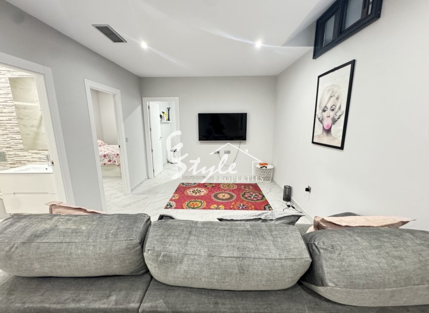 Resale - Villa - Villamartin, Orihuela Costa - Villamartin