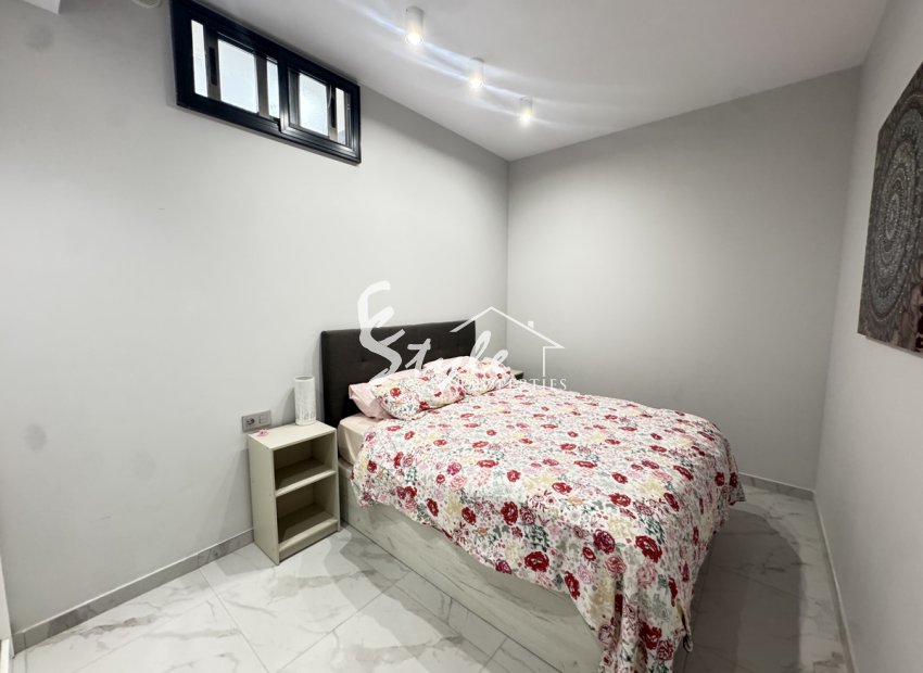 Resale - Villa - Villamartin, Orihuela Costa - Villamartin