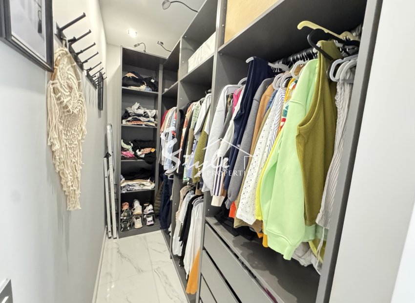 Resale - Villa - Villamartin, Orihuela Costa - Villamartin