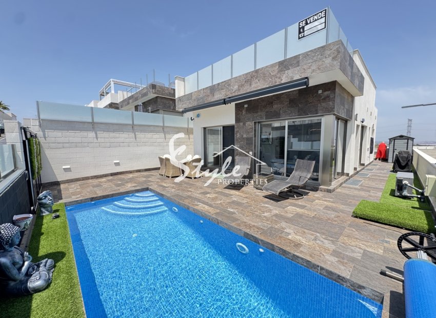 Resale - Villa - Villamartin, Orihuela Costa - Villamartin