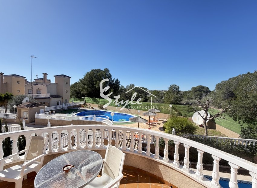 Resale - Villa - Villamartin, Orihuela Costa - Villamartin