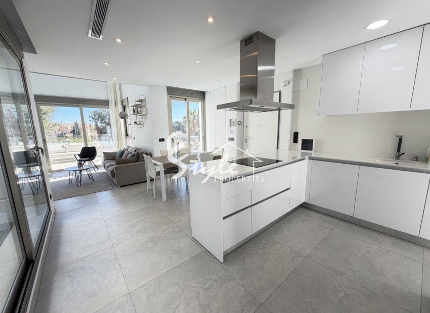 Resale - Villa - Villamartin, Orihuela Costa - Villamartin