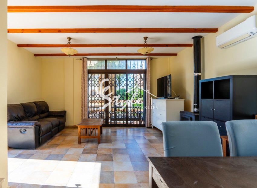 Resale - Villa - Villamartin, Orihuela Costa - Villamartin