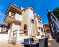 Resale - Villa - Villamartin, Orihuela Costa - Villamartin