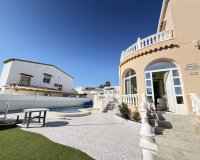 Resale - Villa - Villamartin, Orihuela Costa - Villamartin